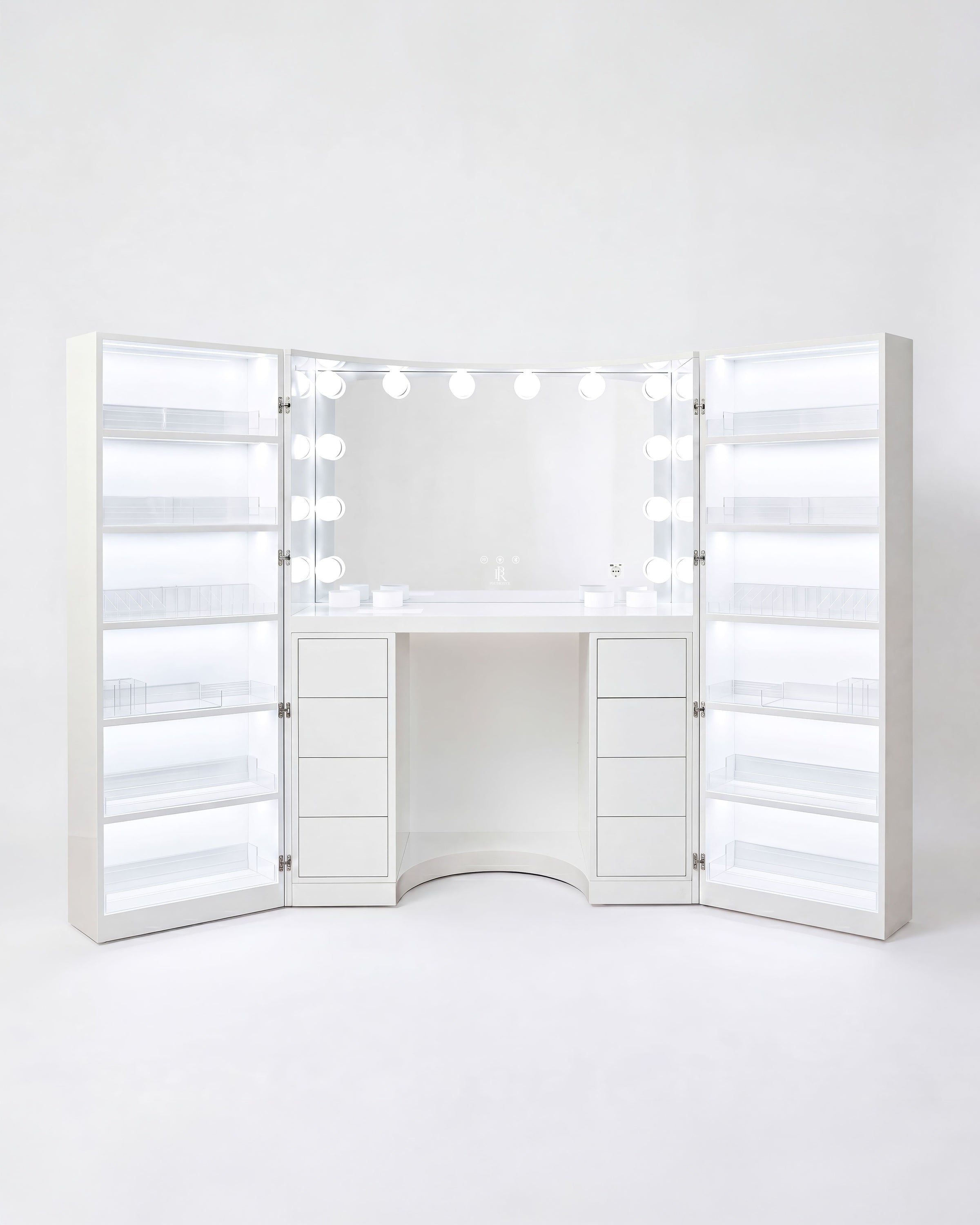 The Lounge - Pearl White